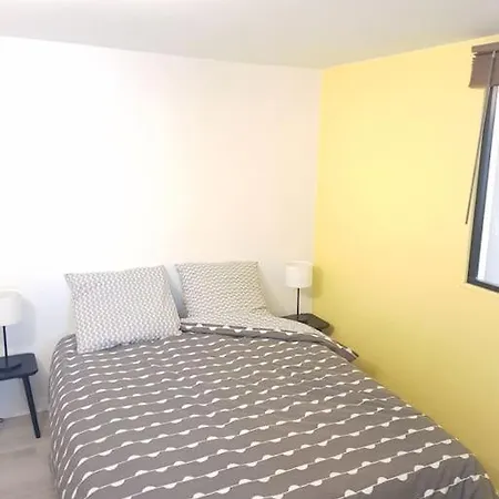 Charmant Duplex En Plein Centre De *